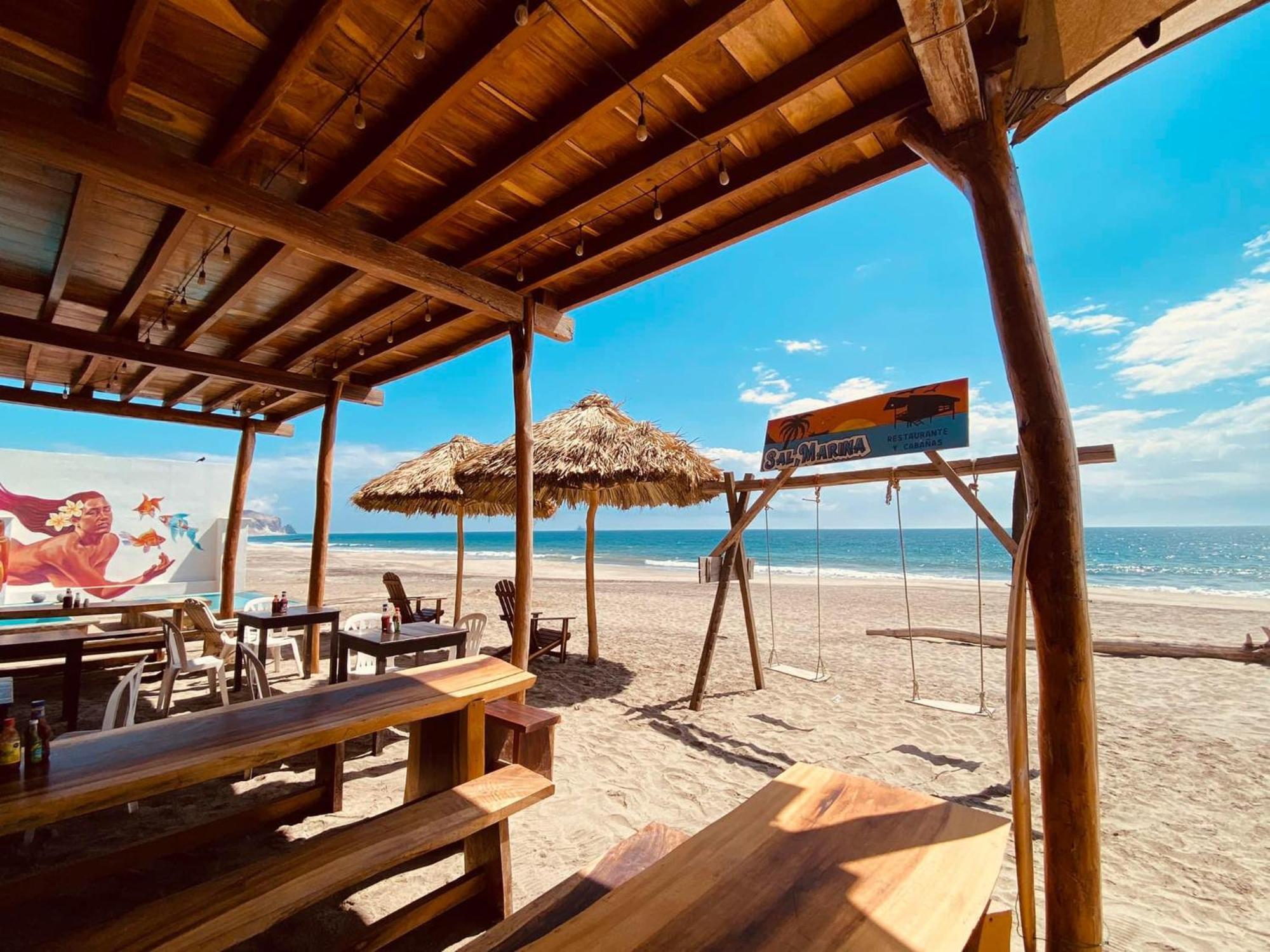 Sal Marina Restaurante Y Cabanas Salina Cruz Bagian luar foto